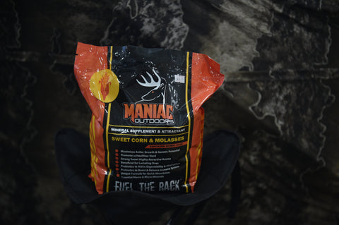 Maniac Outdoors SWEET CORN & MOLASSES - MINERAL SUPPLEMENT & ATTRACTANT -   RJC  OUTDOORS  & LOTS MORE